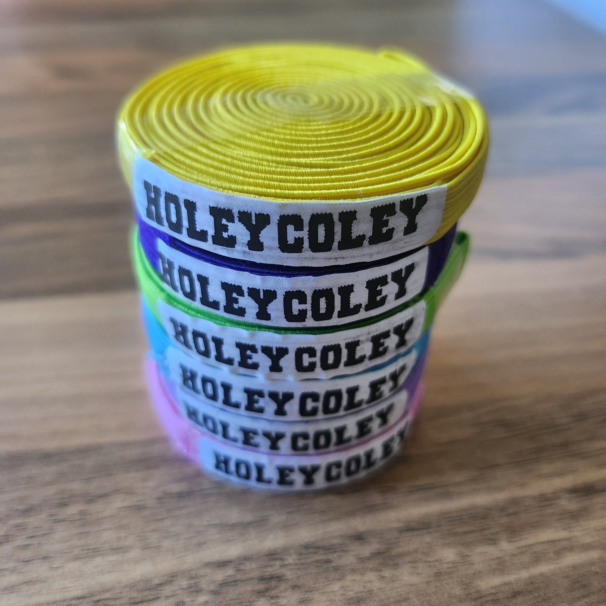 Elastics - Holey Coley